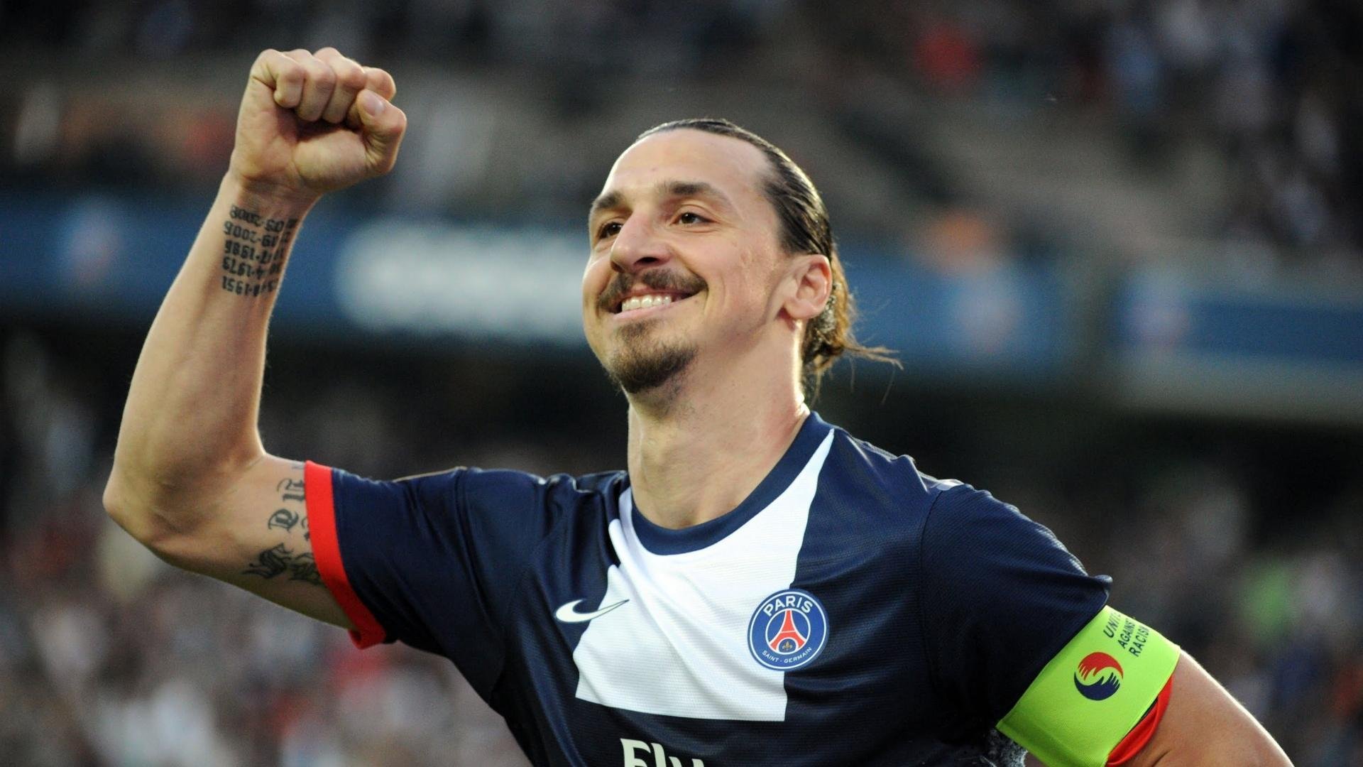 球队文化建设：如何在大赛中保持凝聚力？，球队文化的具体表现