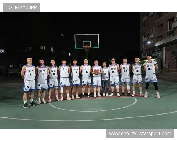 篮球文化在中国民众体育意识培养中的角色演变，概括篮球文化的特征